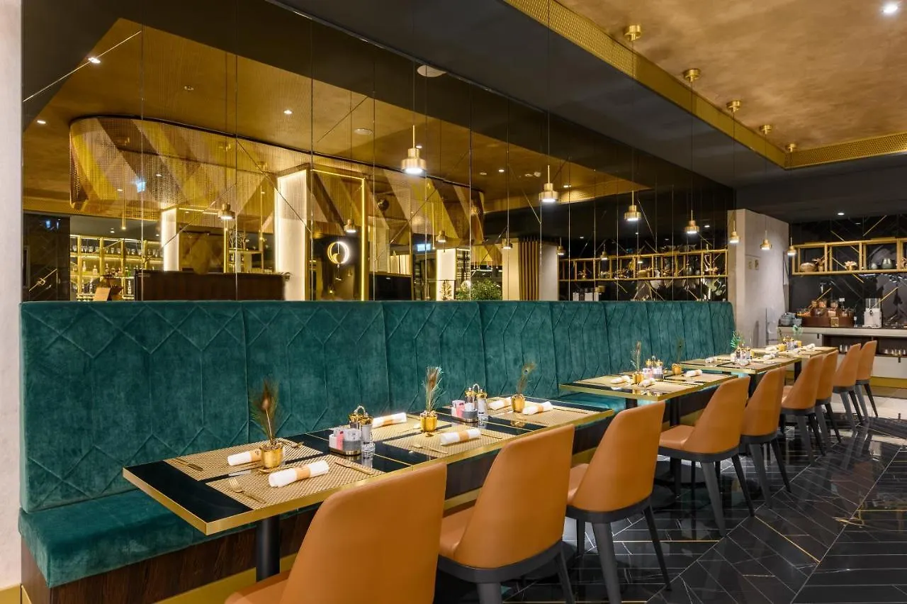 Emerald Hotel By Continental Group Budapeşte