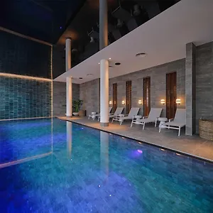 Hotel Adina Belvedere