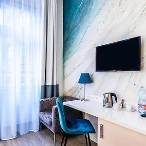 Atrium Fashion Otel