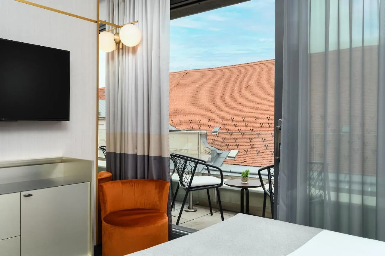 Emerald Hotel By Continental Group Budapest